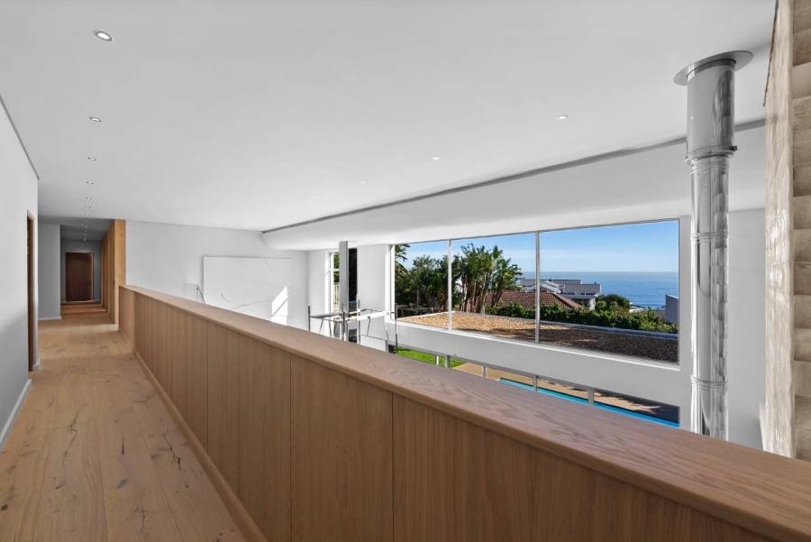 5 Bedroom Property for Sale in Camps Bay Western Cape